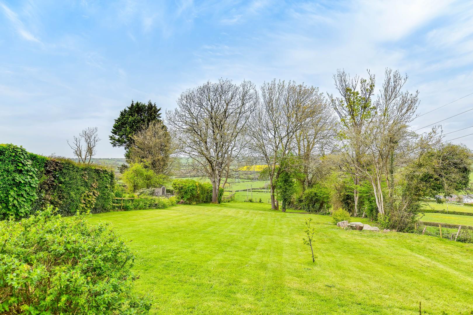 86a Port Road East, Barry, CF62 9PU